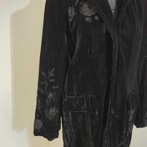 Chico's Black Floral Velvet Jacket Chico's Size 1 / US Size Medium